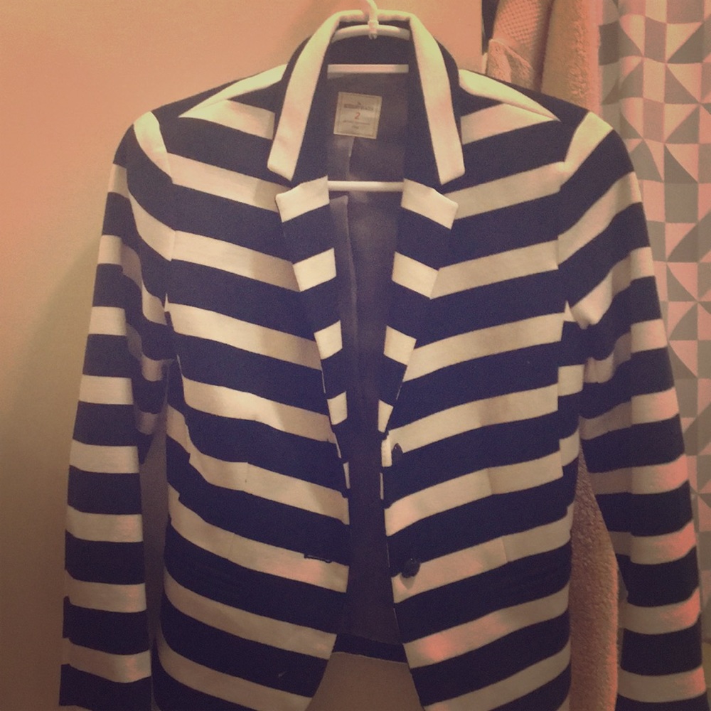 GAP navy and white striped blazer